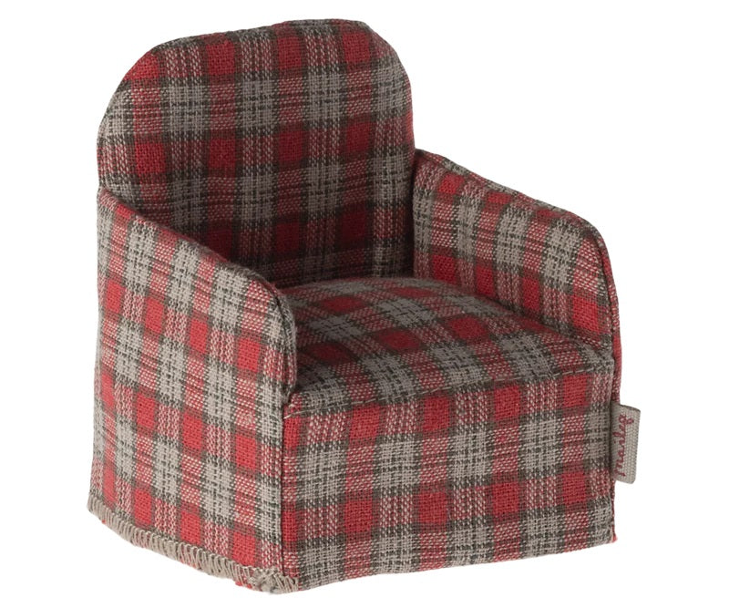 Red Checker Chair: Mouse