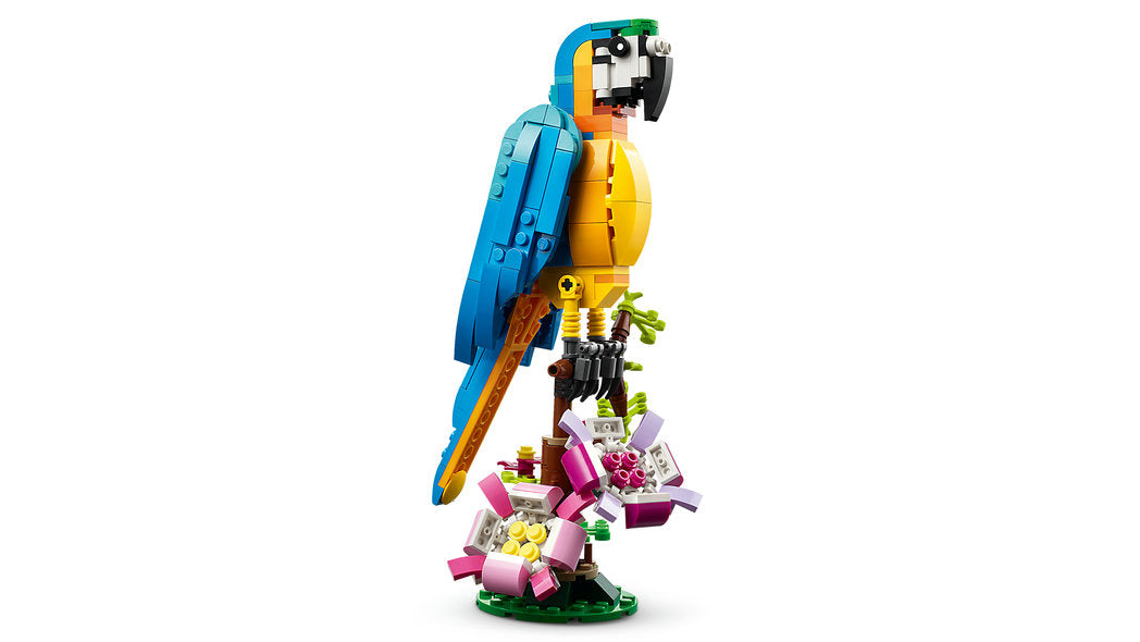 31136 Exotic Parrot LEGO®