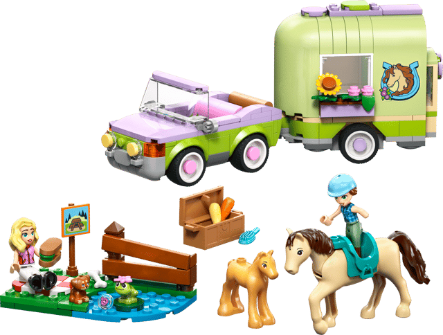 ToyLEGO Friends: Horse & Baby Foal Trailer horse figures on a transparent background