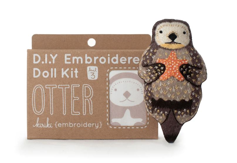 Otter Embroidery Kit