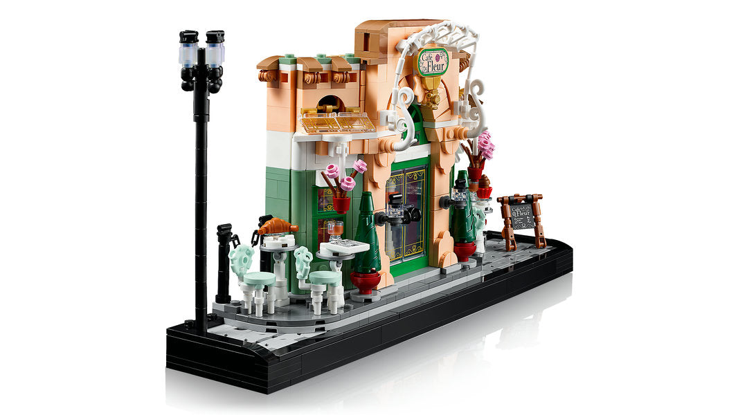 10362 LEGO® French Café