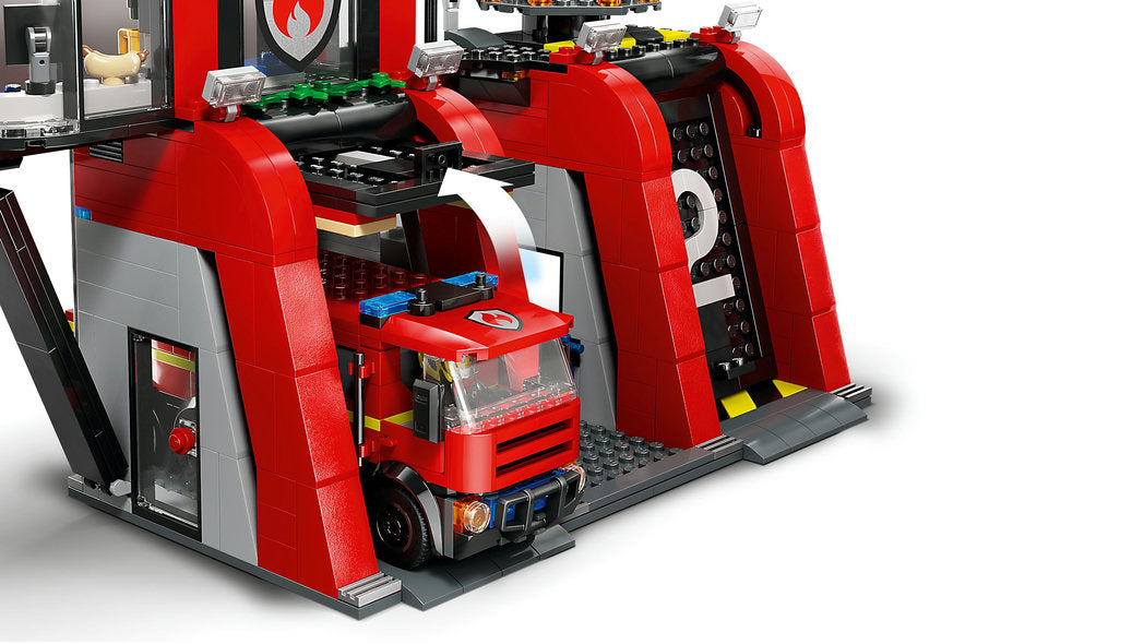 60414 LEGO® Fire Station with Fire Truck