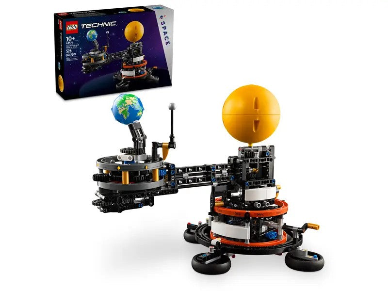 42179 LEGO® Planet Earth and Moon in Orbit