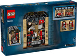 76450 LEGO® Book Nook: Hogwarts™ Express