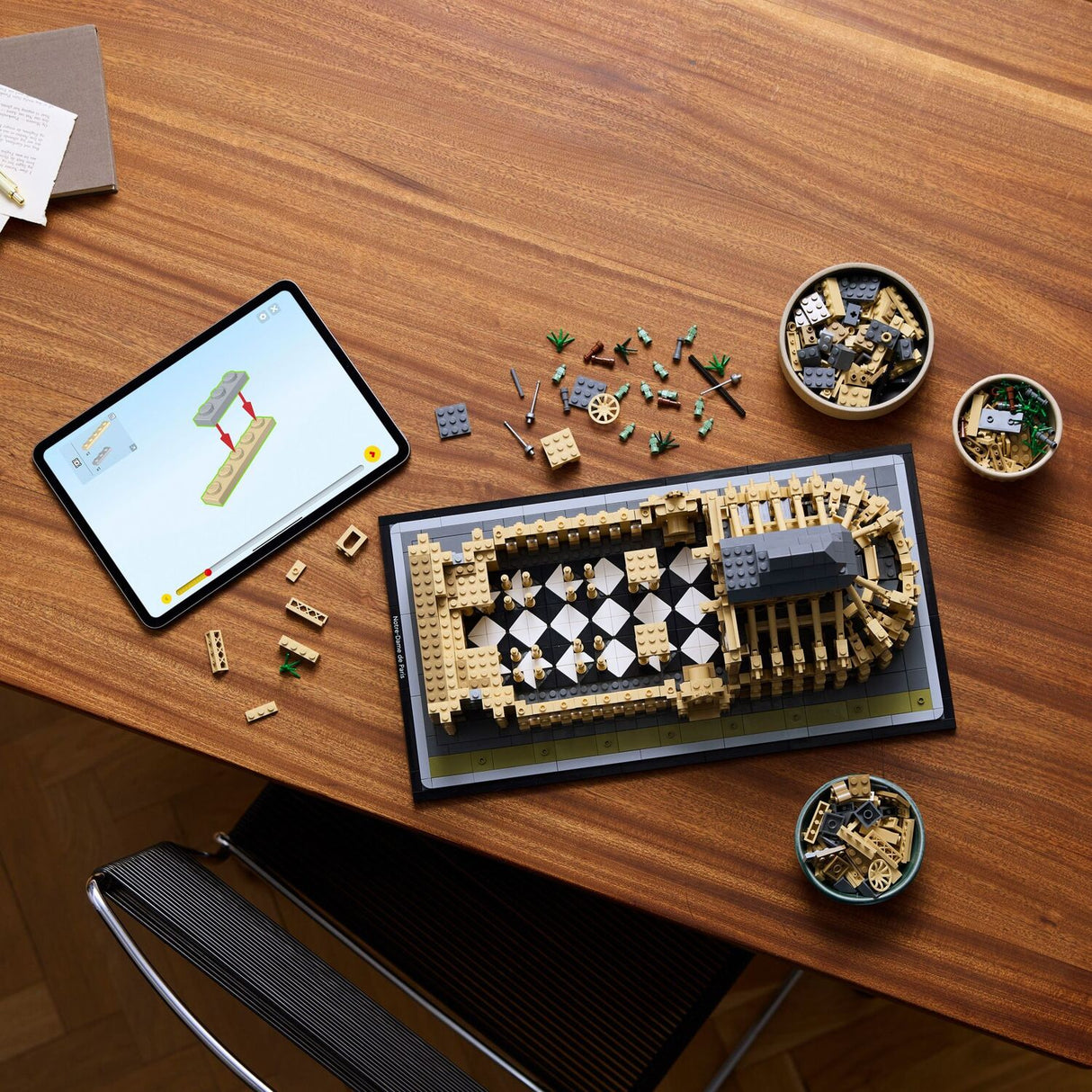 21061 LEGO®  Architecture: Notre-Dame de Paris