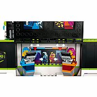 Gaming Tournament Truck 