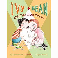 Ivy + Bean Break the Fossil Record - Book 3 Paperback