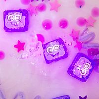 Glo Pals Lumi Light-Up Cubes